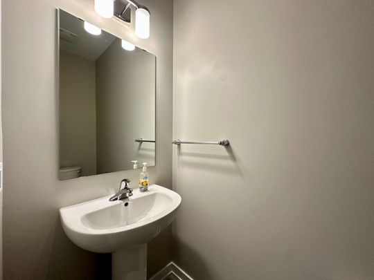 For Lease - 1047 Acoustic Way, Blossom Park - Airport and Area, Ontario - Photo 1