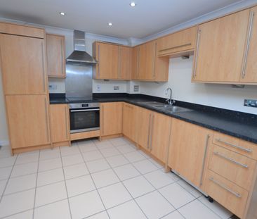 1 bedroom apartment to rent Quayside Drive, CO2, Colchester - Photo 3
