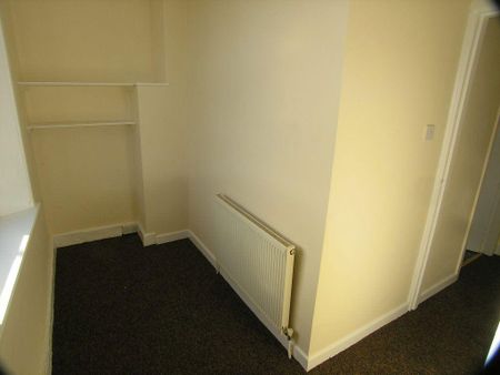 1 bedroom terraced house to rent - Photo 2