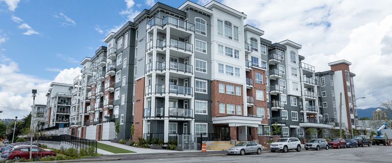 Beautiful 1 Bedroom Condo In Port Coquitlam! | 2180 Kelly Avenue, Port Coquitlam - Photo 1