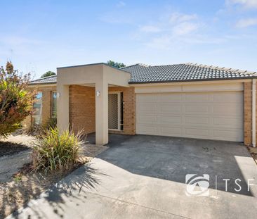 23 Imperial Court, California Gully - Photo 2