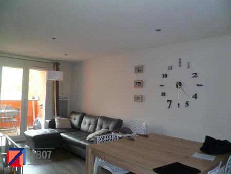 Location appartement récent 3 pièces 66.25 m² à Scionzier (74950) - Photo 2
