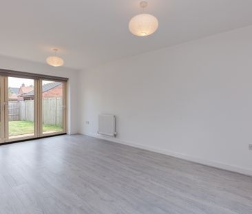 Flanders Close, Bicester - Photo 2