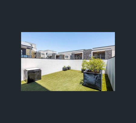 6/152 Fitzgerald Street, Perth, WA 6000 - Photo 4