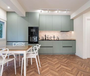 Alquiler de piso en CL Trajano, 9 - Photo 2