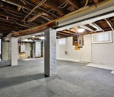 For Lease - 230 Milverton Boulevard, Toronto, Ontario - Photo 6