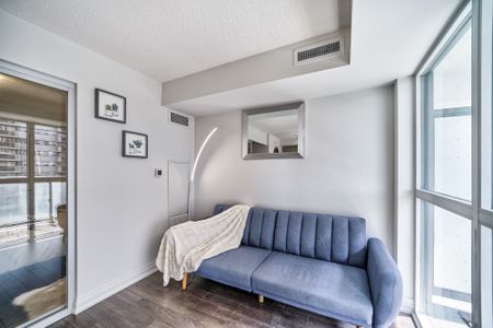 For Lease - 20 Meadowglen Place Unit# 334, Toronto, Ontario - Photo 4