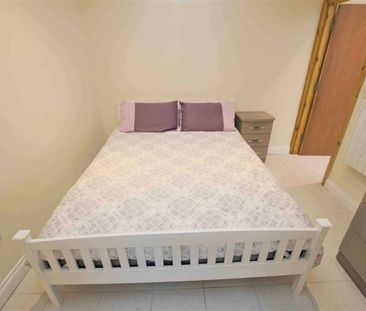 Albert College Park, Glasnevin, Dublin 11 - Photo 3