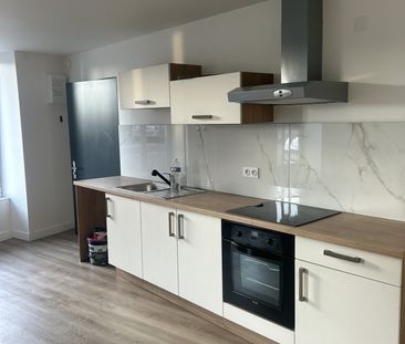 Location Appartement 4 pièces 83m² GERZAT 63360 - Photo 1