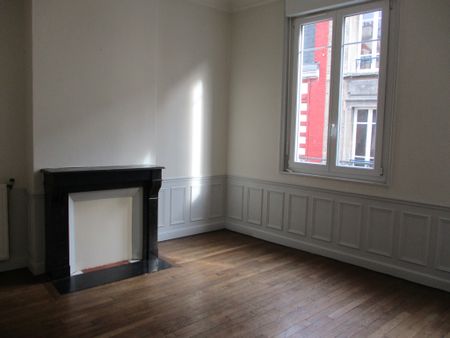Appartement RUE BACQUENOIS - Photo 2