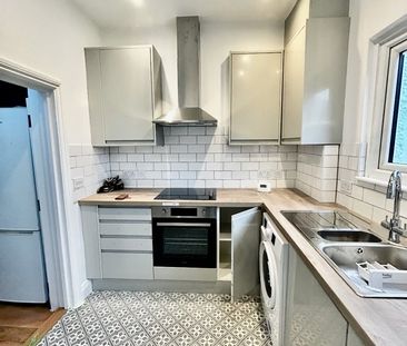 3 Bed Terraced House, Blandford Road, BR3 - Photo 6