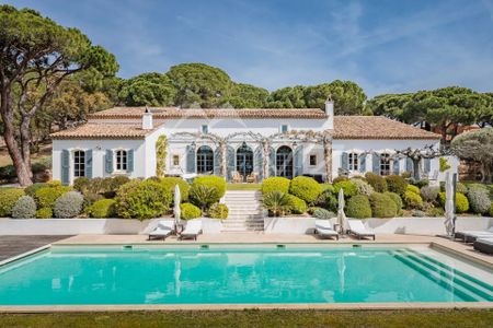 Proche Saint-Paul-de-Vence – Villa d’exception à Vence avec vue panoramique mer et collines – 5 chambres - Photo 4