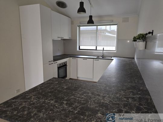 2 / 77 Langhorne Street, Dandenong - Photo 1