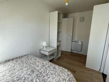 EN CENTRE VILLE ENTRE GARE ET HÔTEL DE VILLE - Photo 4