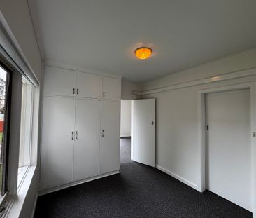 1 / 134 Neerim Road, Carnegie - Photo 5