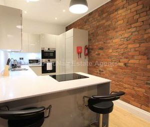 2 Bedrooms Flat to rent in Canal Street, Manchester M1 | £ 312 - Photo 1