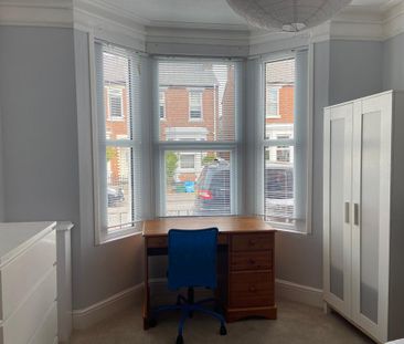 4 bedroom house - Photo 5