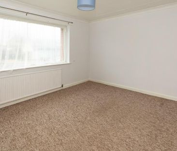 2 bedroom bungalow to rent - Photo 3