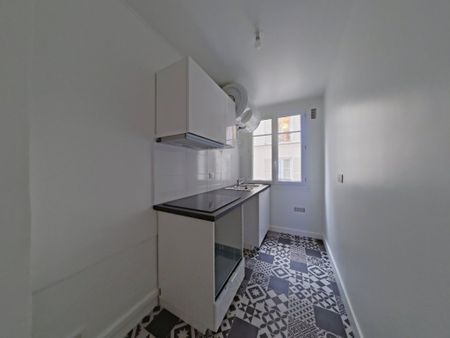 APPARTEMENT T3 A LOUER - PARIS 18EME ARRONDISSEMENT - 52.96 m - 1 583 € - Photo 5