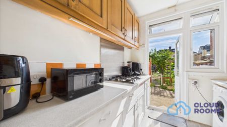 RM3 Melford Avenue | Barking | London | IG11 9HT - Photo 5