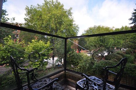 3 bedroom flat to rent - Photo 5