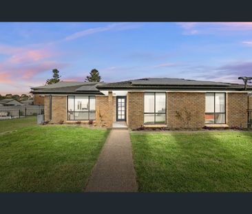 Renovated 3-Bedroom Home with Pool, Solar & Great Location! - Photo 1