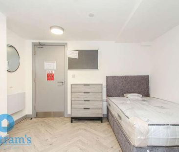 Student Rooms, Talbot Street, Nottingham, NG1 - Photo 2