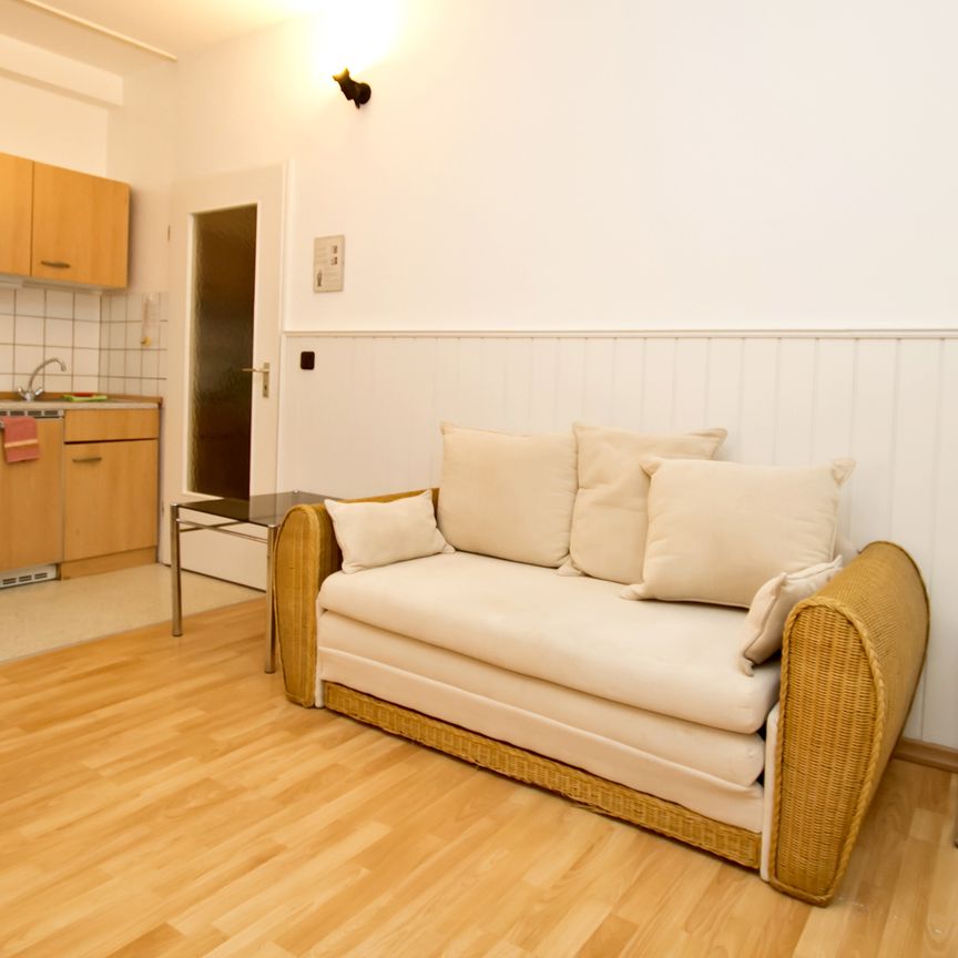 1 Zimmer in Düsseldorf - Photo 1