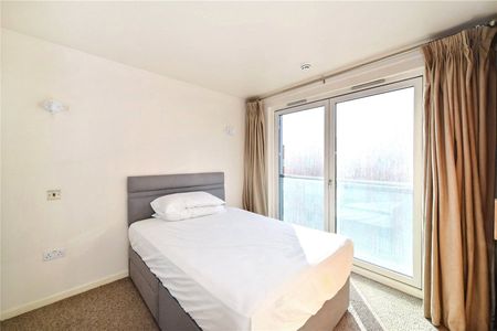 New Providence Wharf, 1 Fairmont Avenue, London, E14 flat to rent - Photo 5