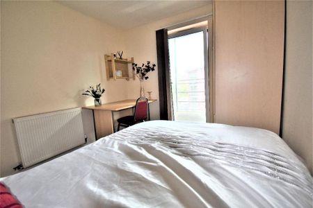 5 bedroom flat to rent - Photo 5