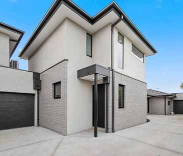 2/60 Maidstone Street, Altona VIC 3018 - Townhouse For Rent | Domain - Photo 2
