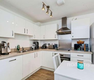 Hythe Lodge, Boyn Valley Road, Maidenhead, Berkshire, SL6 - Photo 2