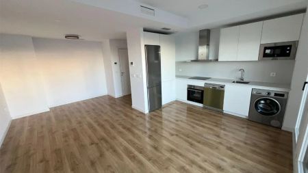 Planta baja de alquiler en Calle Juan Carlos Aguilar Moreno, 1, Entrenúcleos - Photo 5