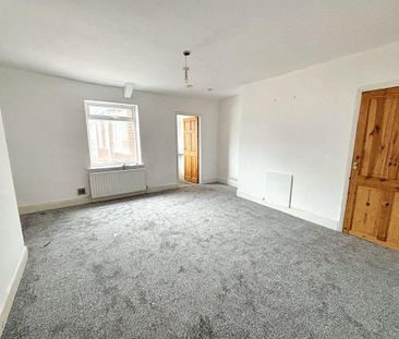 2 bed upper flat to rent in NE63 - Photo 5