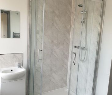 1 bedroom in a house share to rent - Photo 5