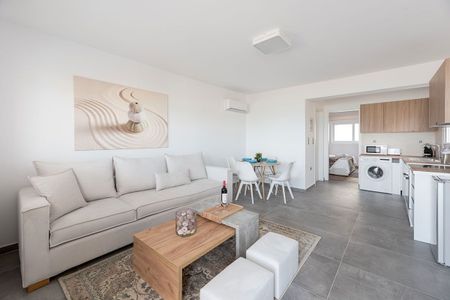 Studio/Γκαρσονιέρα για ενοικίαση Βραχάτι (Βόχα) - Photo 2
