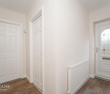 Charles Street, Swinton, Manchester - Photo 2