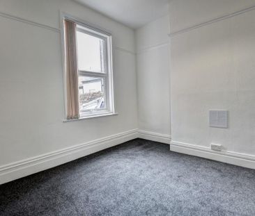 1 bedroom ground floor flat to rent - Photo 3