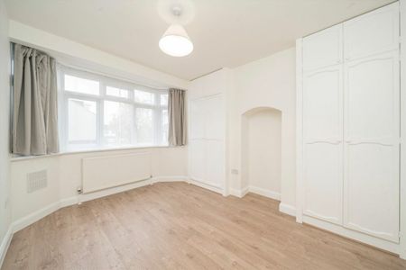 Cleveley Crescent - Photo 2