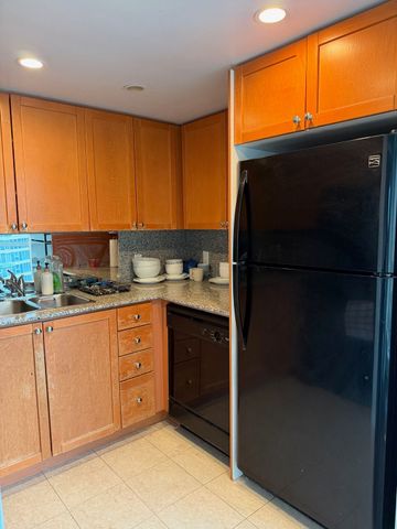 For Lease - 8 Park Road Unit# 2802, Toronto, Ontario - Photo 5