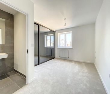 2 bedroom property to rent - Photo 4