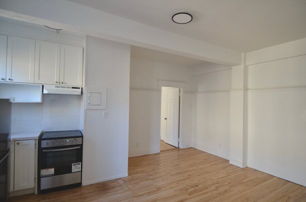 Condo for rent, Montréal (Côte-des-Neiges/Notre-Dame-de-Grâce) - Photo 1