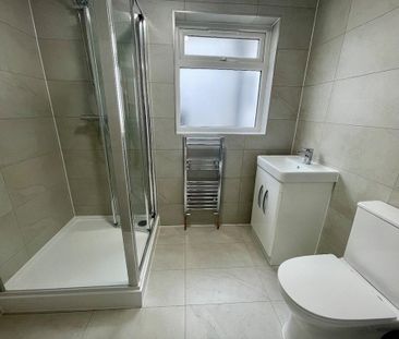 5 bedroom terraced house to rent - Photo 3