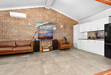 29B Manna Avenue, Figtree NSW 2525, Figtree - Photo 2