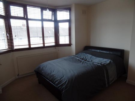 3 Bed Terraced House For Rent - Photo 5