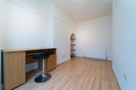 3 bedroom property to rent - Photo 5