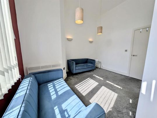 2 Bed Flat, Stowell Street, L7 - Photo 1