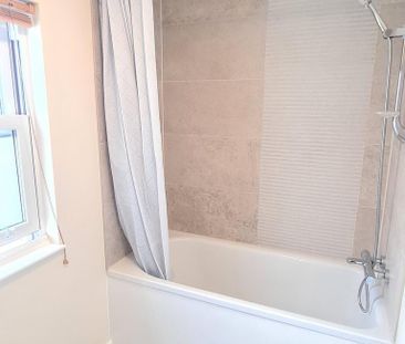 1 bedroom semi-detached house to rent - Photo 6