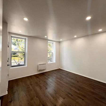 Beau 4 ½ rénové en face du métro LaSalle, Verdun - Photo 4