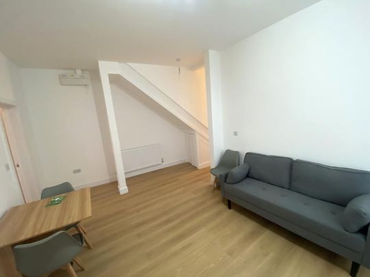 4 bedroom apartment to rent - Photo 1
